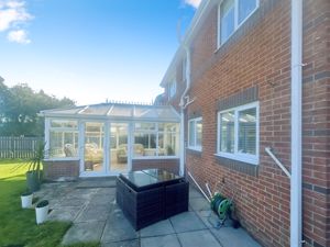 Photo 20- click for photo gallery